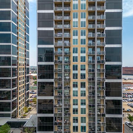City Centre Retreat - 1Br Condo With Desk YYC Eksteriør billede