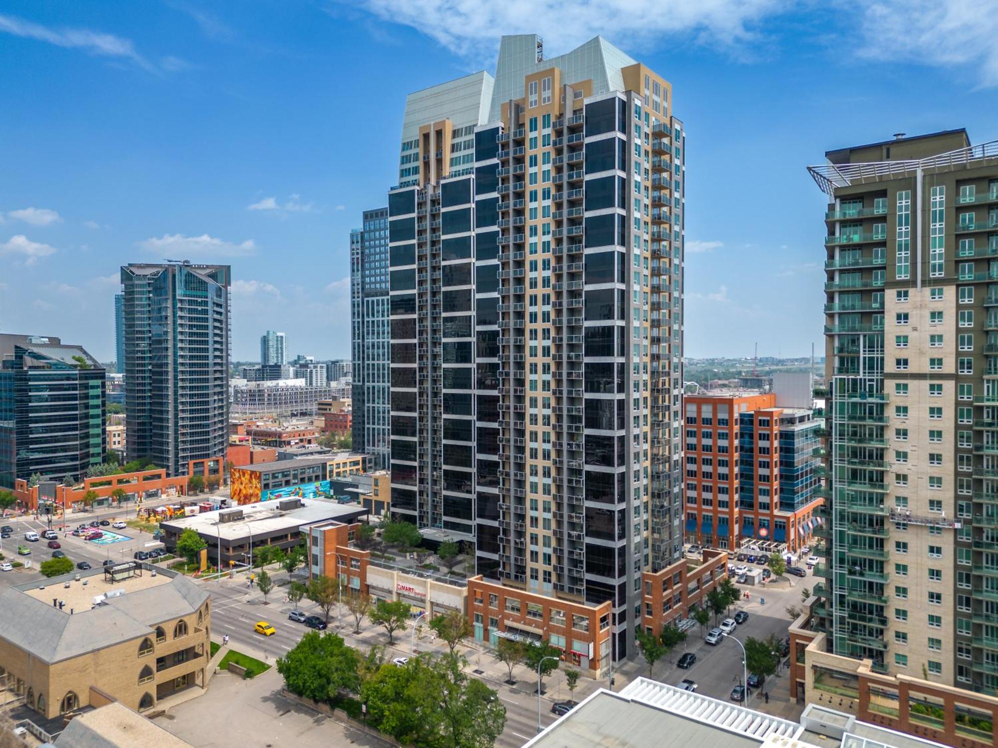 City Centre Retreat - 1Br Condo With Desk YYC Eksteriør billede