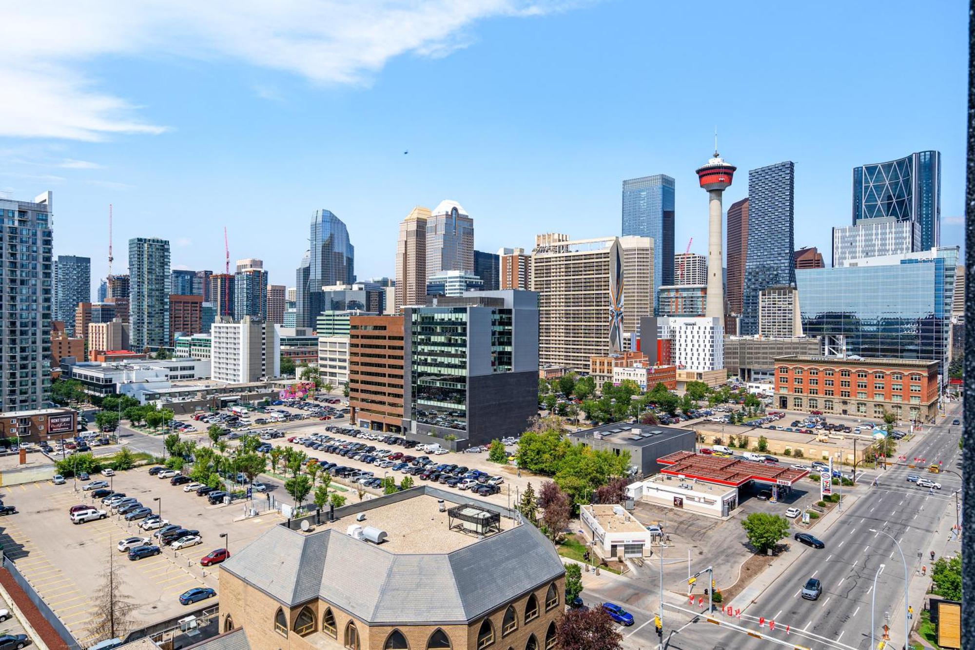 City Centre Retreat - 1Br Condo With Desk YYC Eksteriør billede