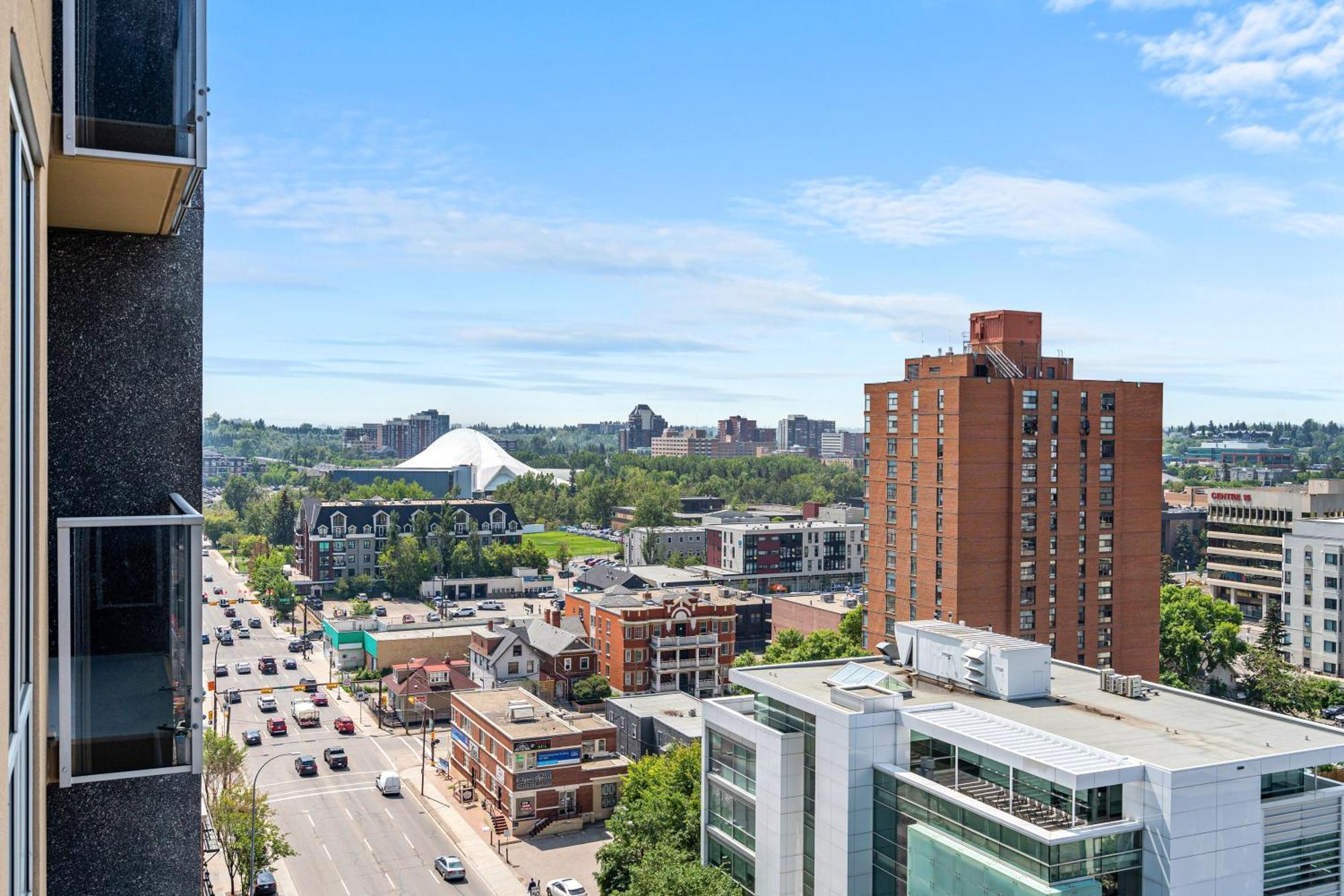 City Centre Retreat - 1Br Condo With Desk YYC Eksteriør billede